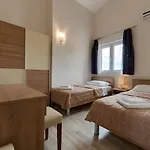 Argyruntum Lägenhet Starigrad Paklenica