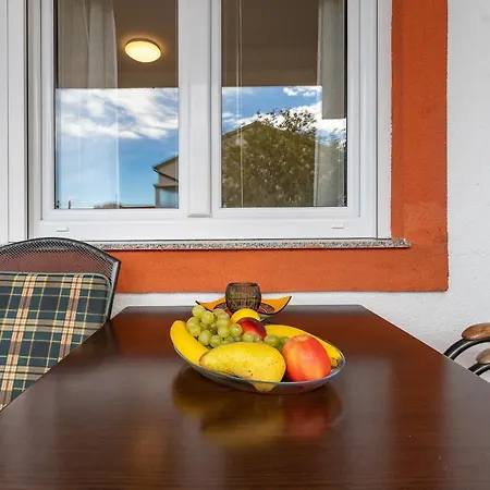 Argyruntum Apartment