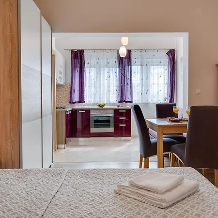 Argyruntum Apartment Starigrad Paklenica
