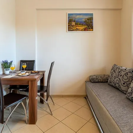 Apartament Argyruntum *